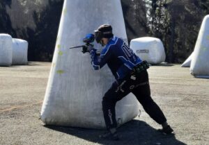 speedball paintball player